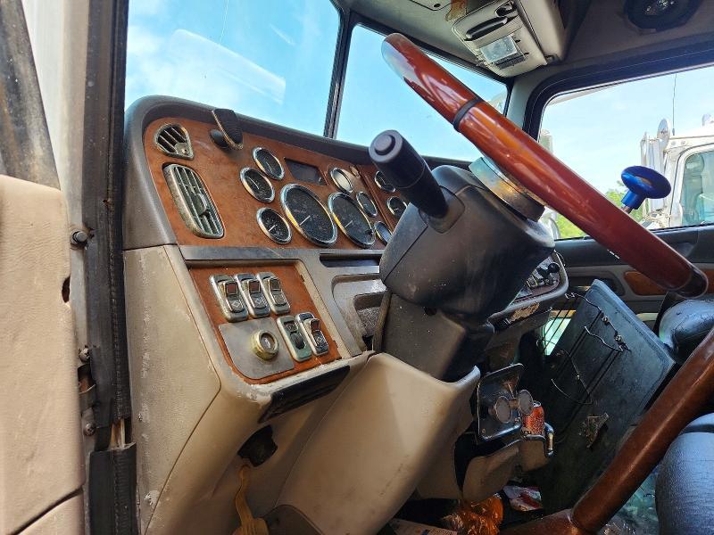 2008 Peterbilt 389 Semi Truck
