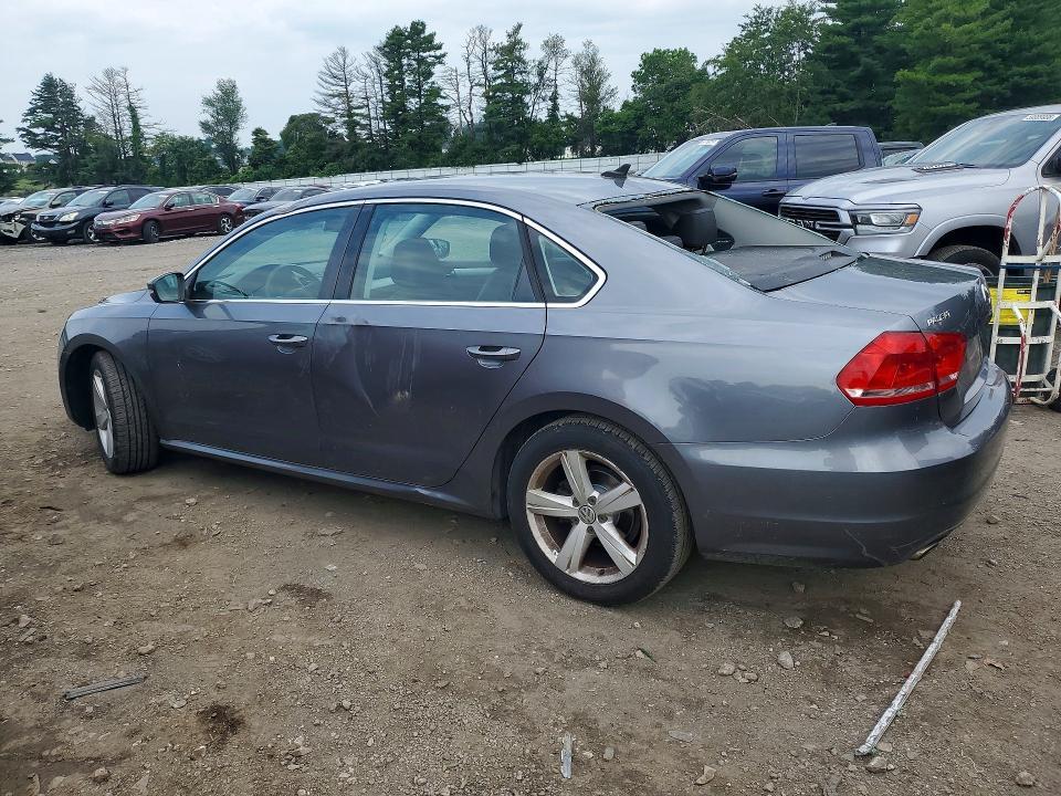 2013 Volkswagen Passat se