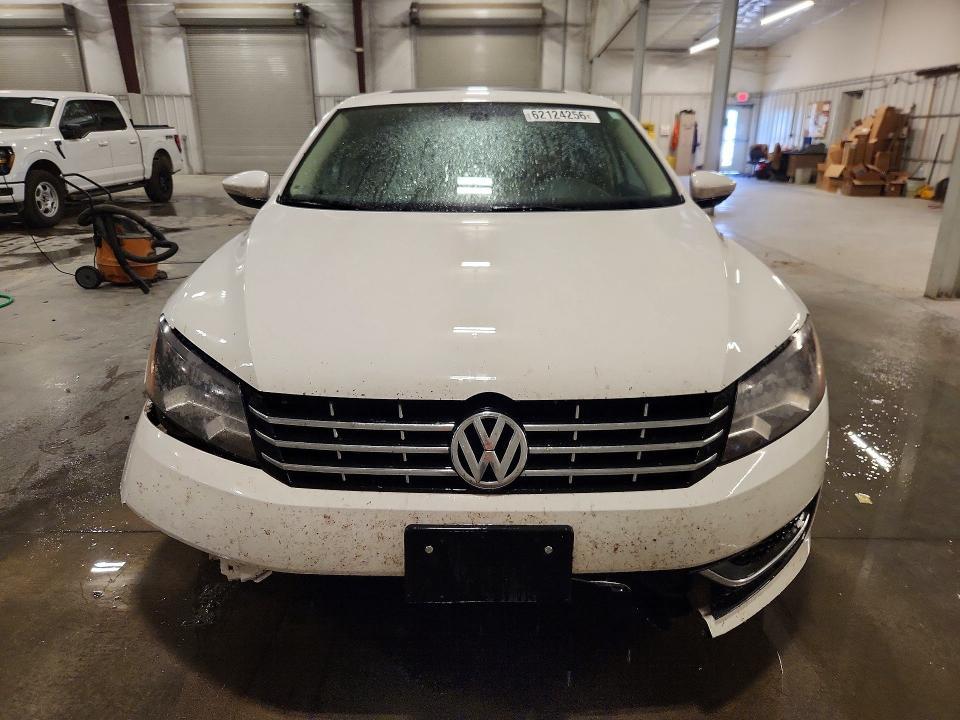 2012 Volkswagen Passat sel