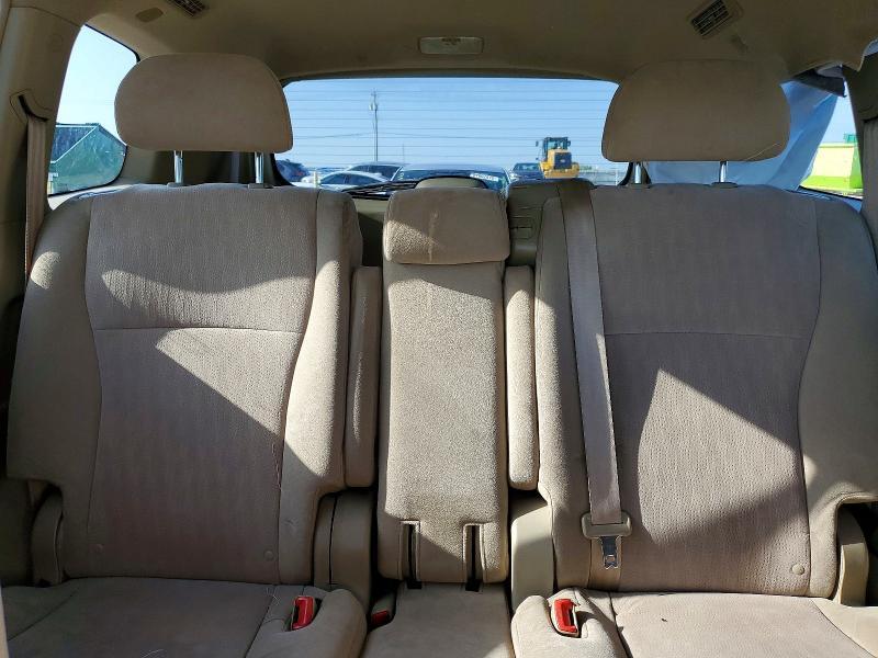 2011 Toyota Highlander Base
