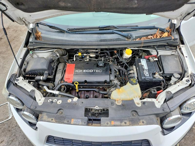 2016 Chevrolet Sonic lt