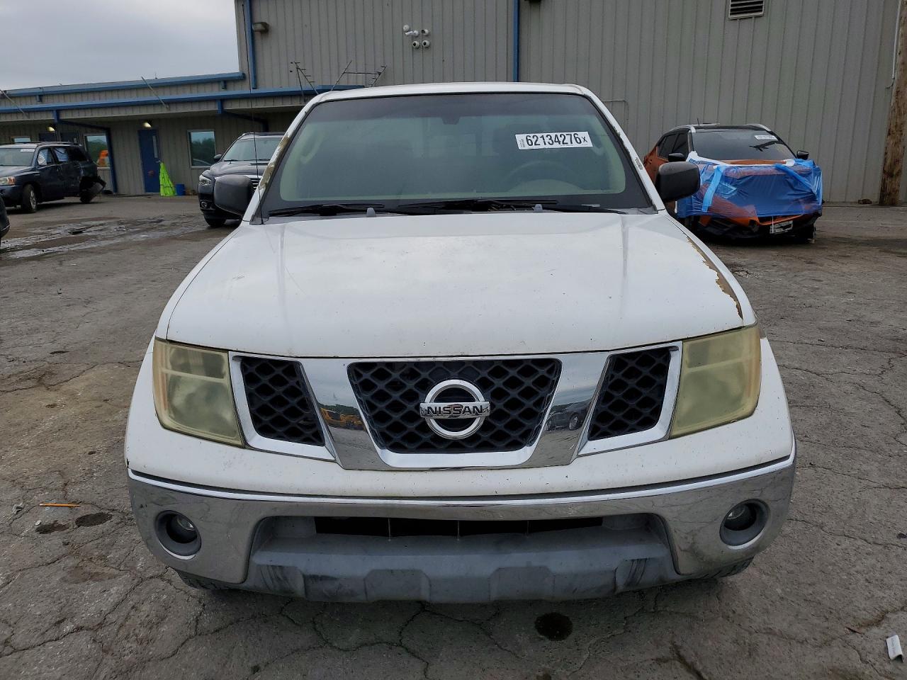 2005 Nissan Frontier SE