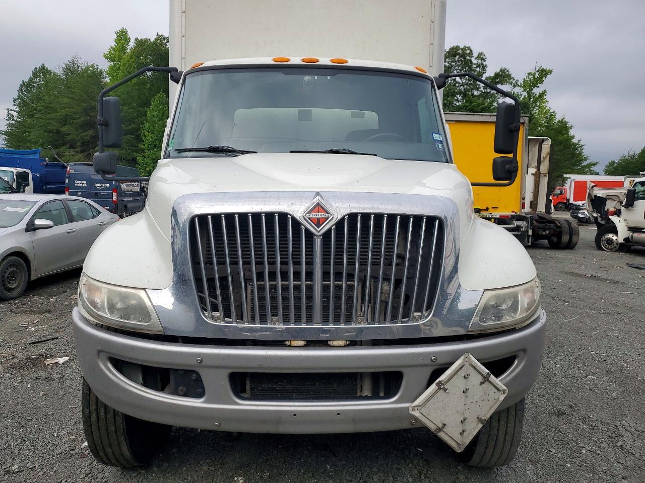 2021 International MV607 BOX Truck