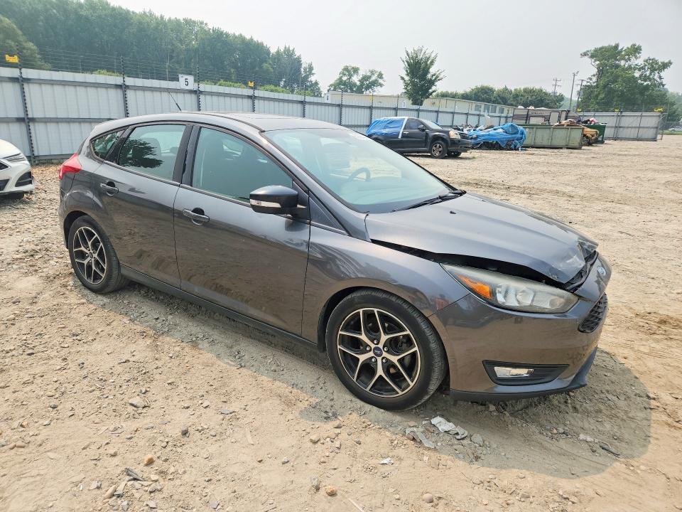 2017 Ford Focus sel