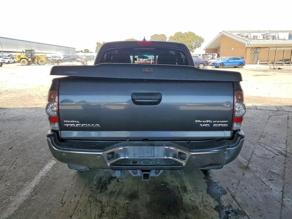 2015 Toyota Tacoma Double Cab Prerunner