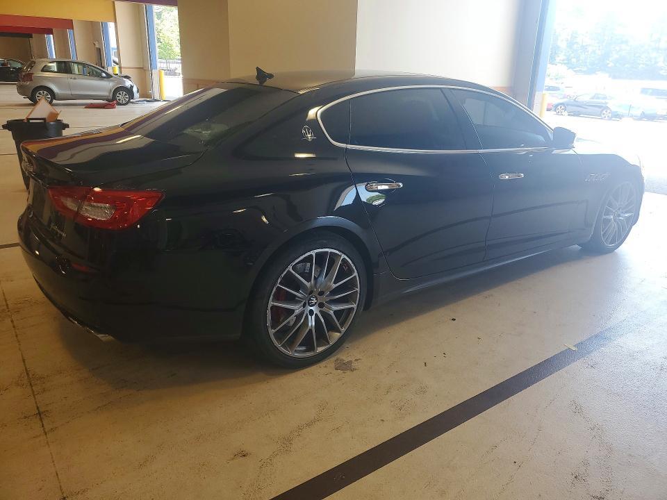 2015 Maserati Quattroporte s