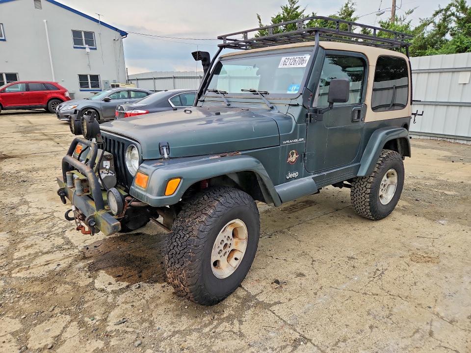 2002 Jeep Wrangler / tj Sahara