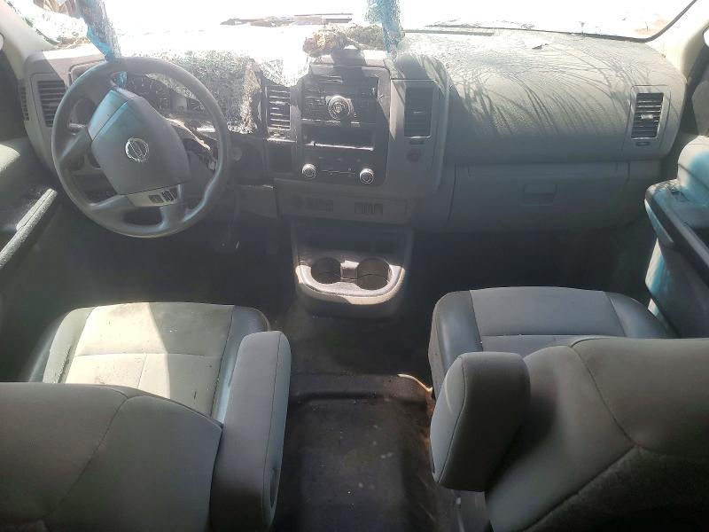 2014 Nissan NV 2500 HD S