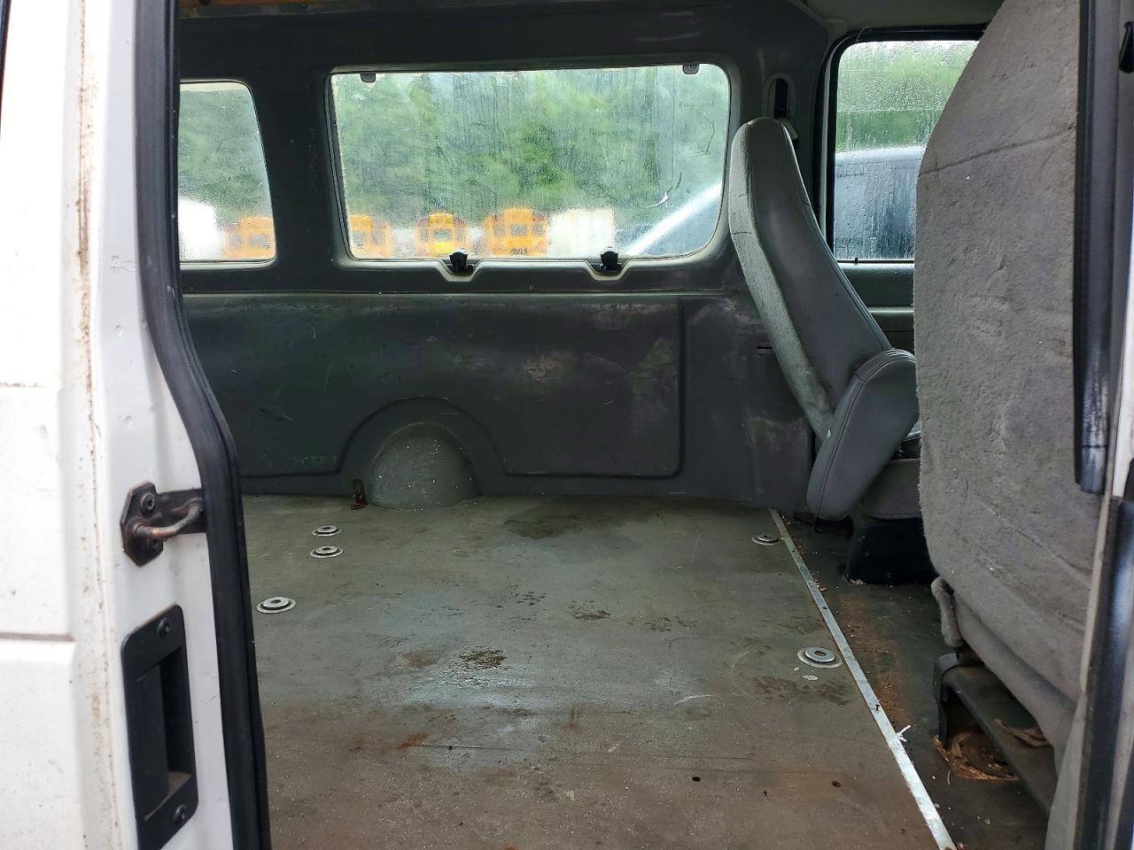2007 Ford Econoline E250 Van