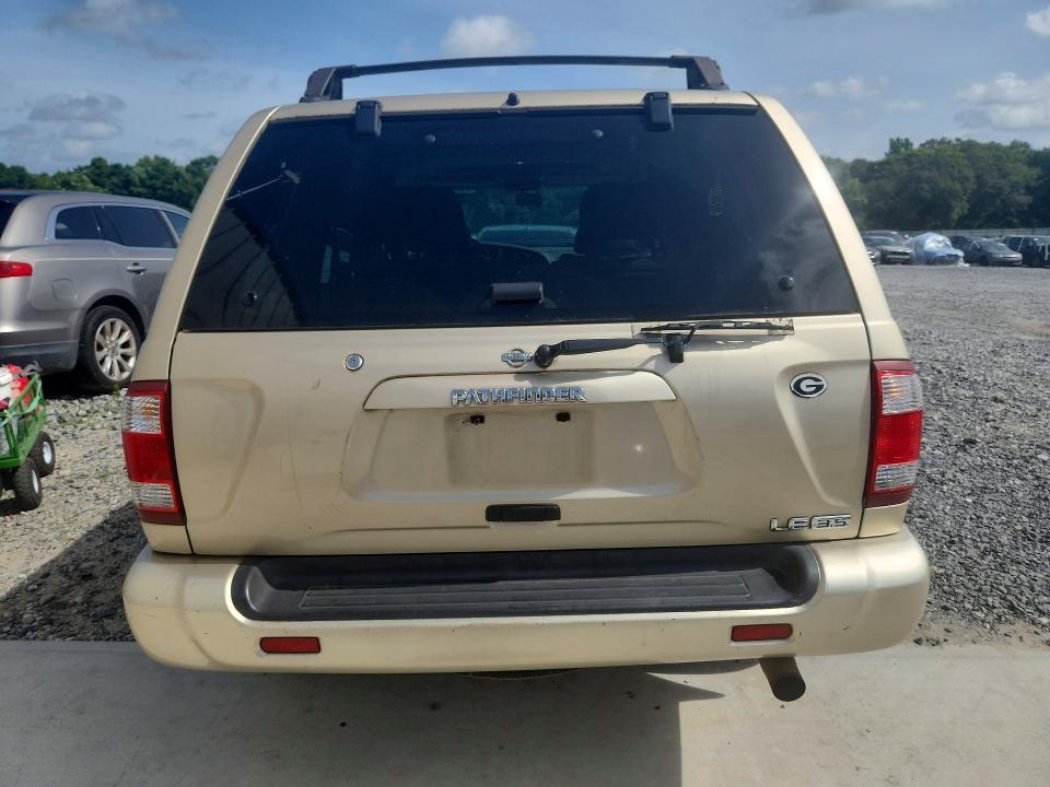 2001 Nissan Pathfinder se