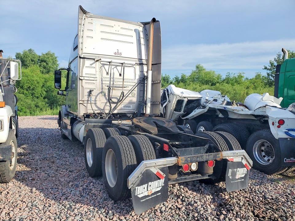 2017 Volvo VN VNL