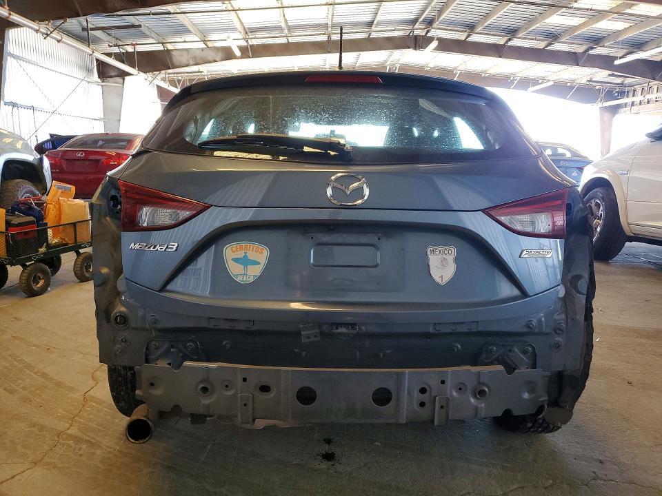 2016 Mazda 3 Sport