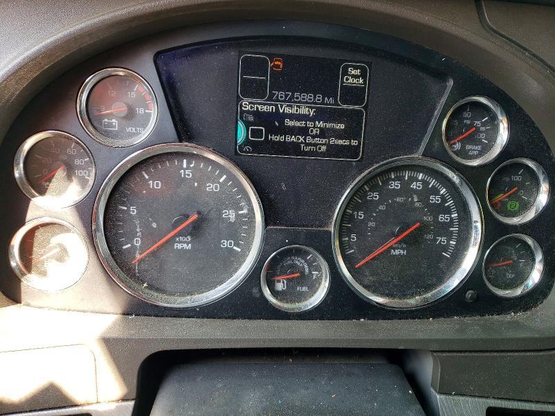 2015 Kenworth Construction T680