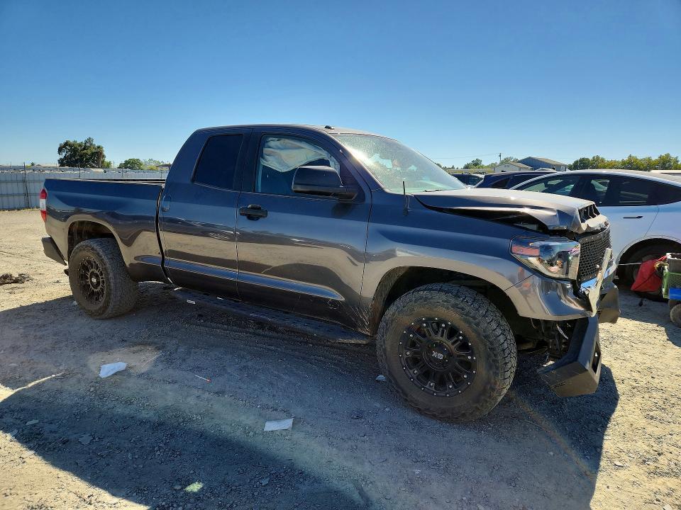 2016 Toyota Tundra SR5