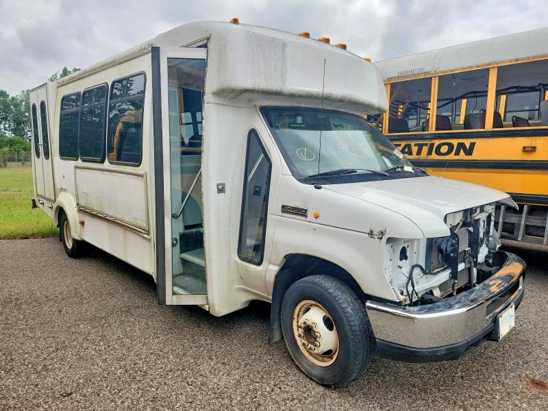 2016 Ford Ecii E450-Shuttle Bus