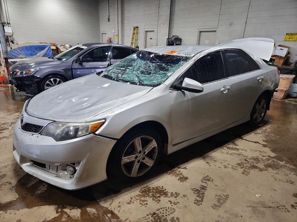 2013 Toyota Camry se