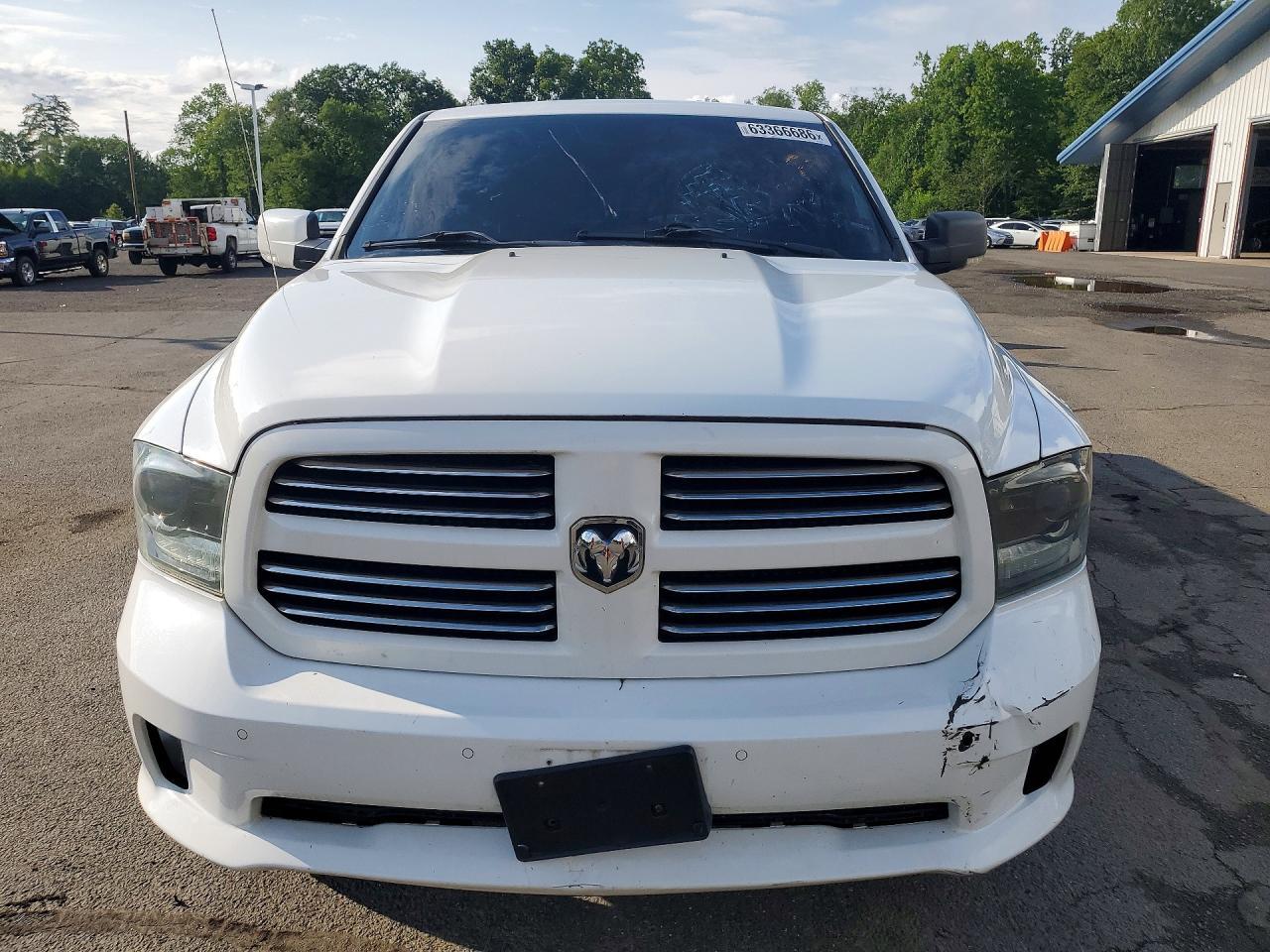 2015 Dodge RAM 1500 Sport