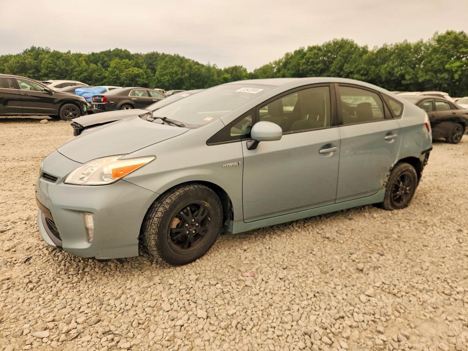 2014 Toyota Prius two