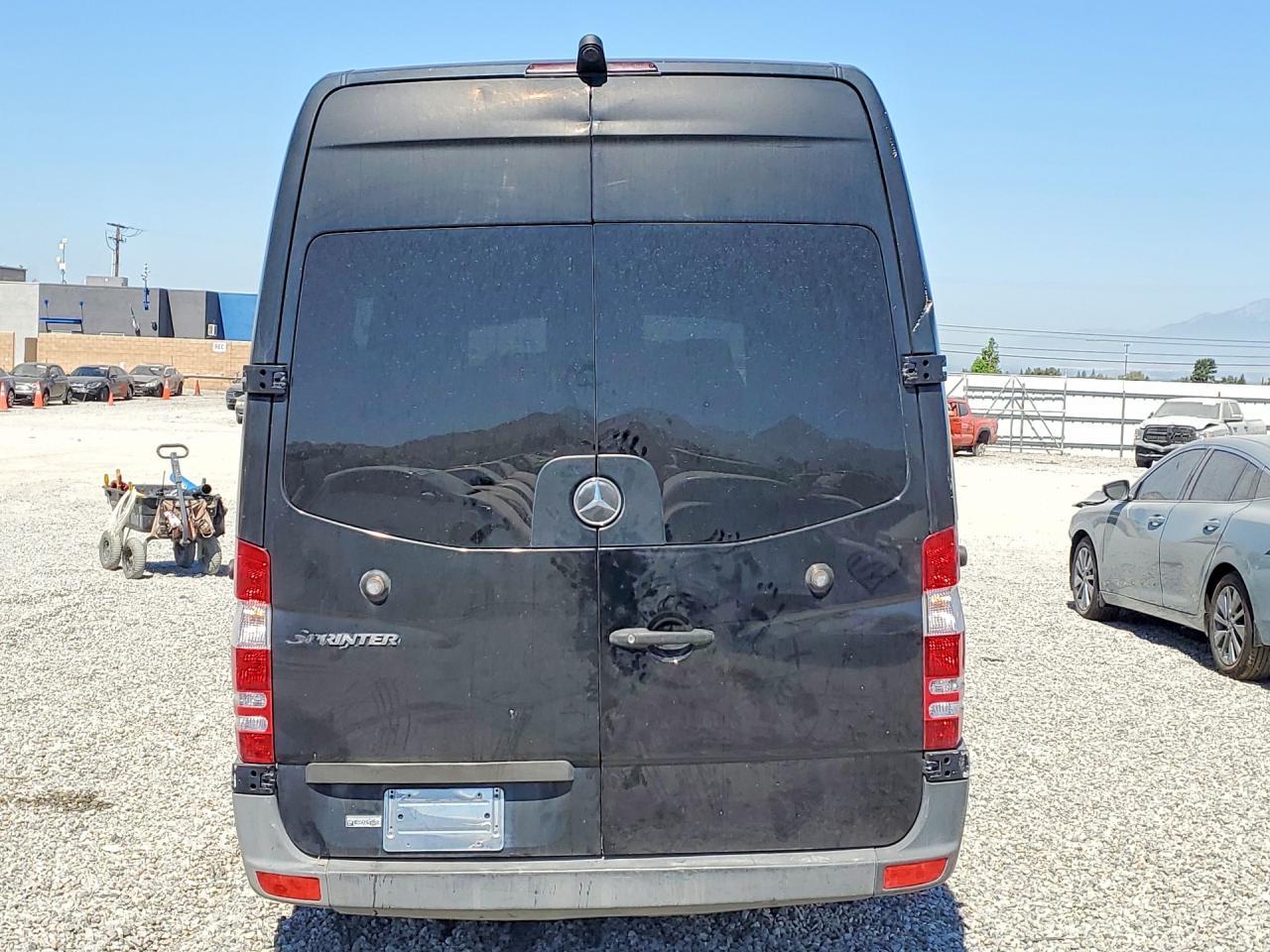 2012 Mercedes-Benz Sprinter 2500