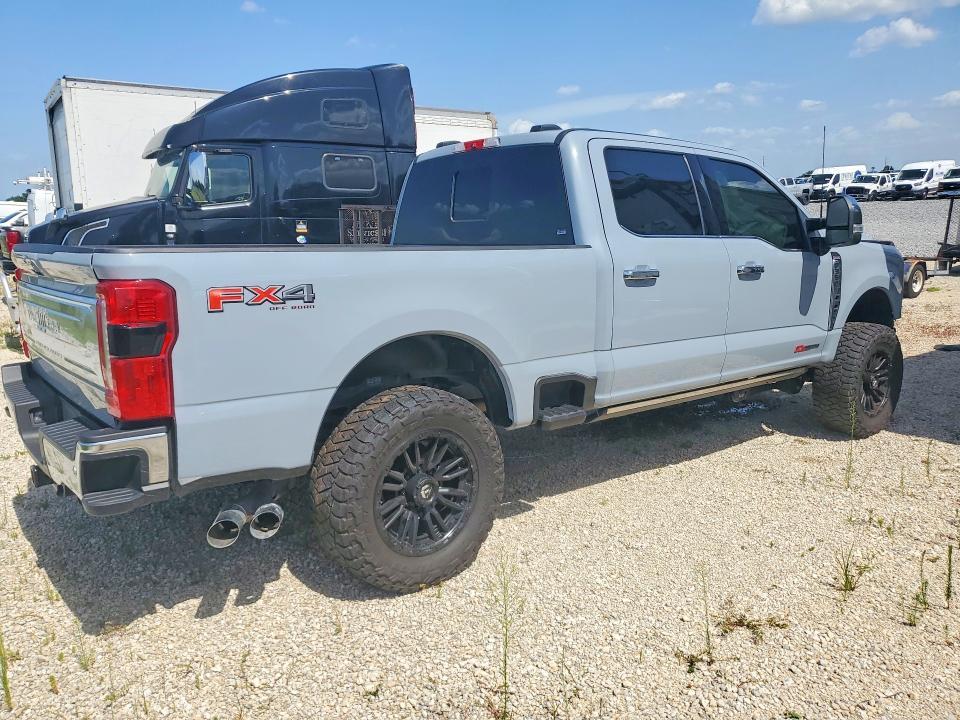 2025 Ford F350 Super Duty