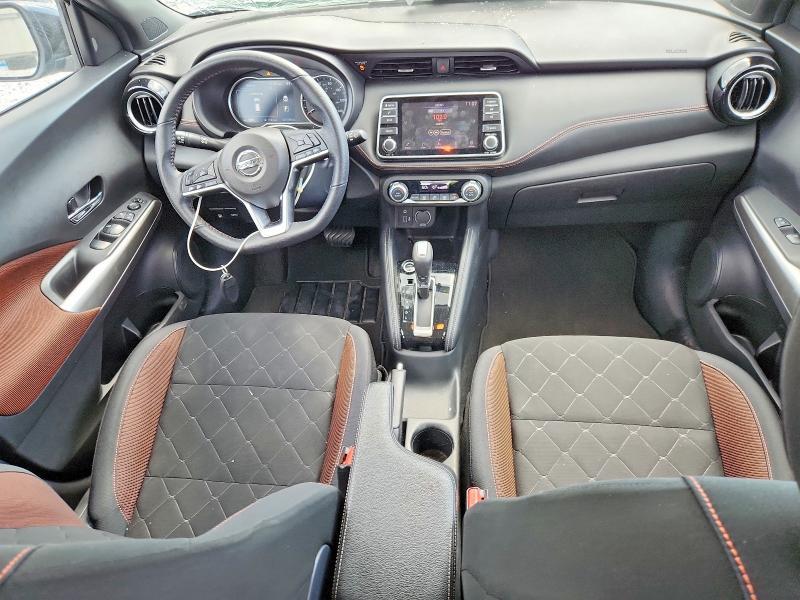 2019 Nissan Kicks sr