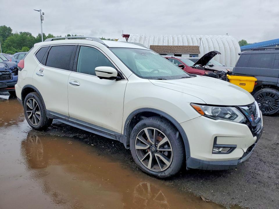 2019 Nissan Rogue sl