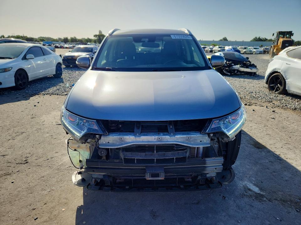 2020 Mitsubishi Outlander se