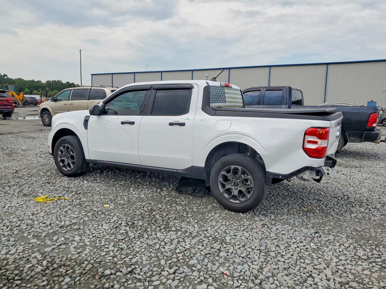 2023 Ford Maverick XL