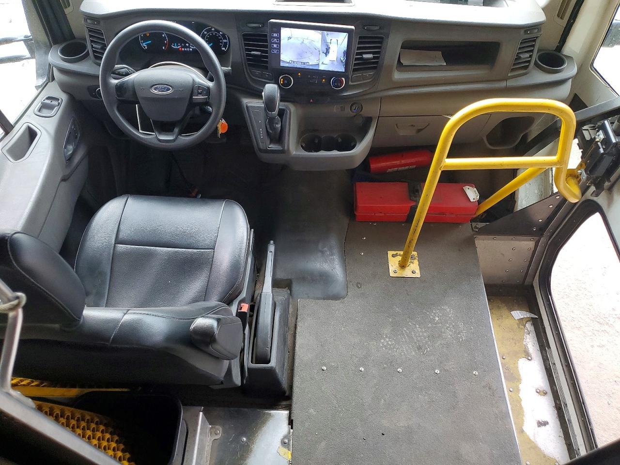 2021 Ford Transit Delivery Truck
