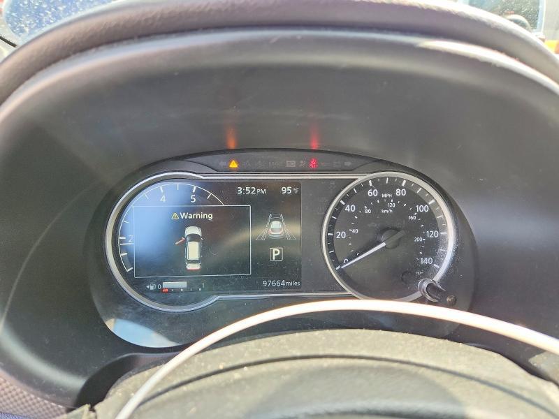 2020 Nissan Kicks sv