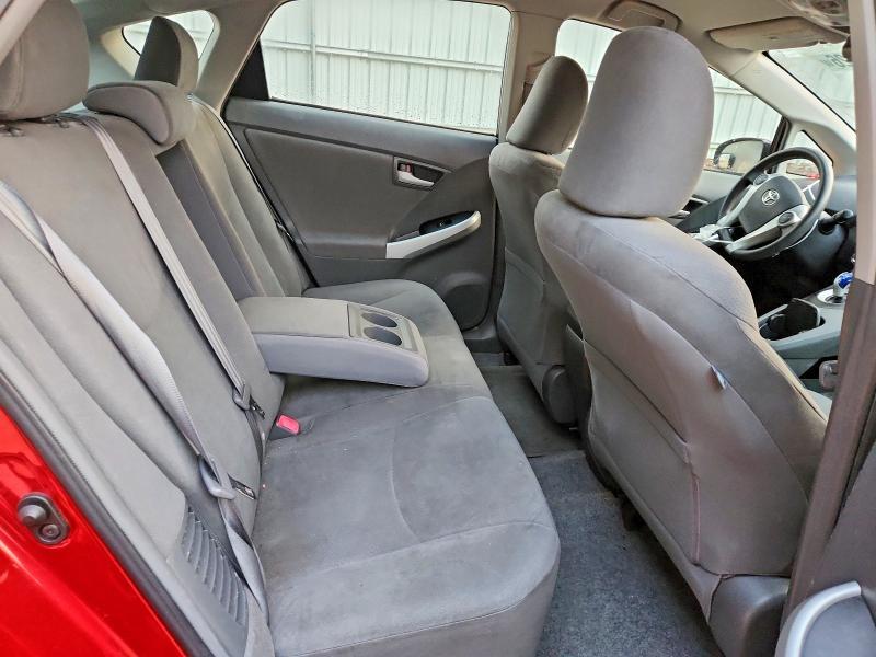 2010 Toyota Prius ii