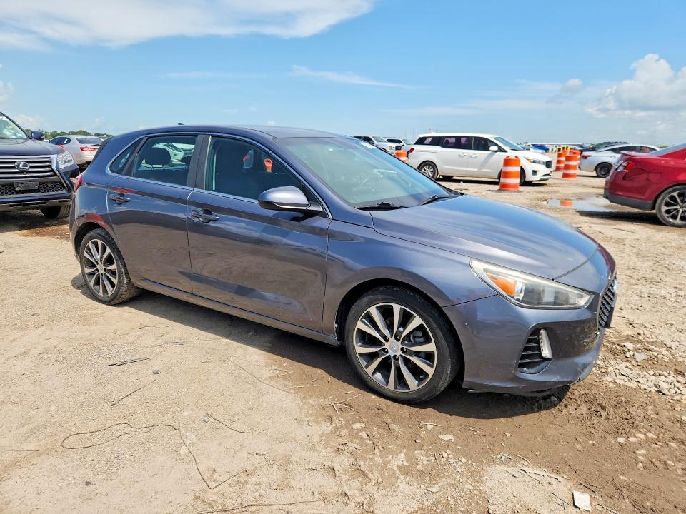2019 Hyundai Elantra gt Base
