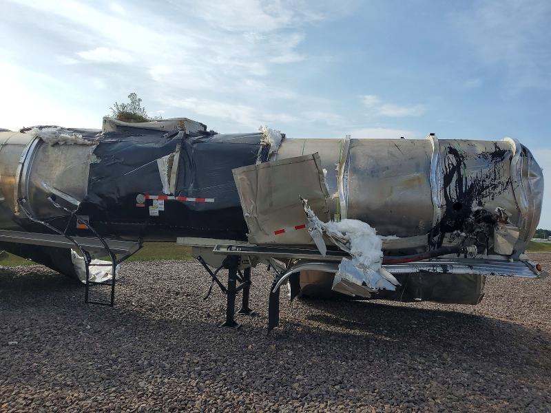 2025 Etnyre Tank Trailer