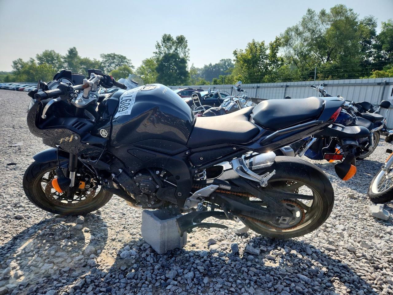 2009 Yamaha FZ1 S