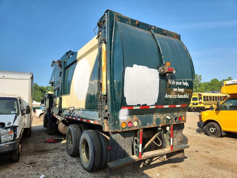 2006 Mack 600 Le600