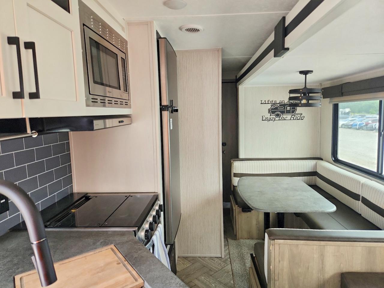2022 Puma Trailers-Camper