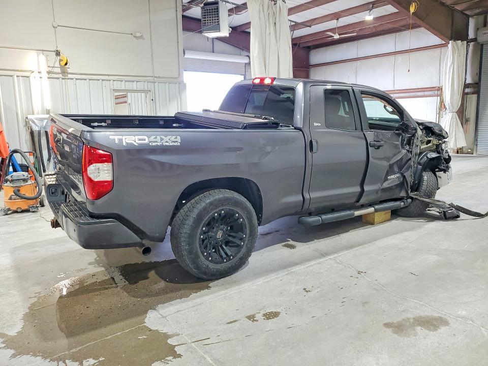 2016 Toyota Tundra SR5