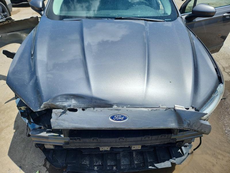 2013 Ford Fusion s