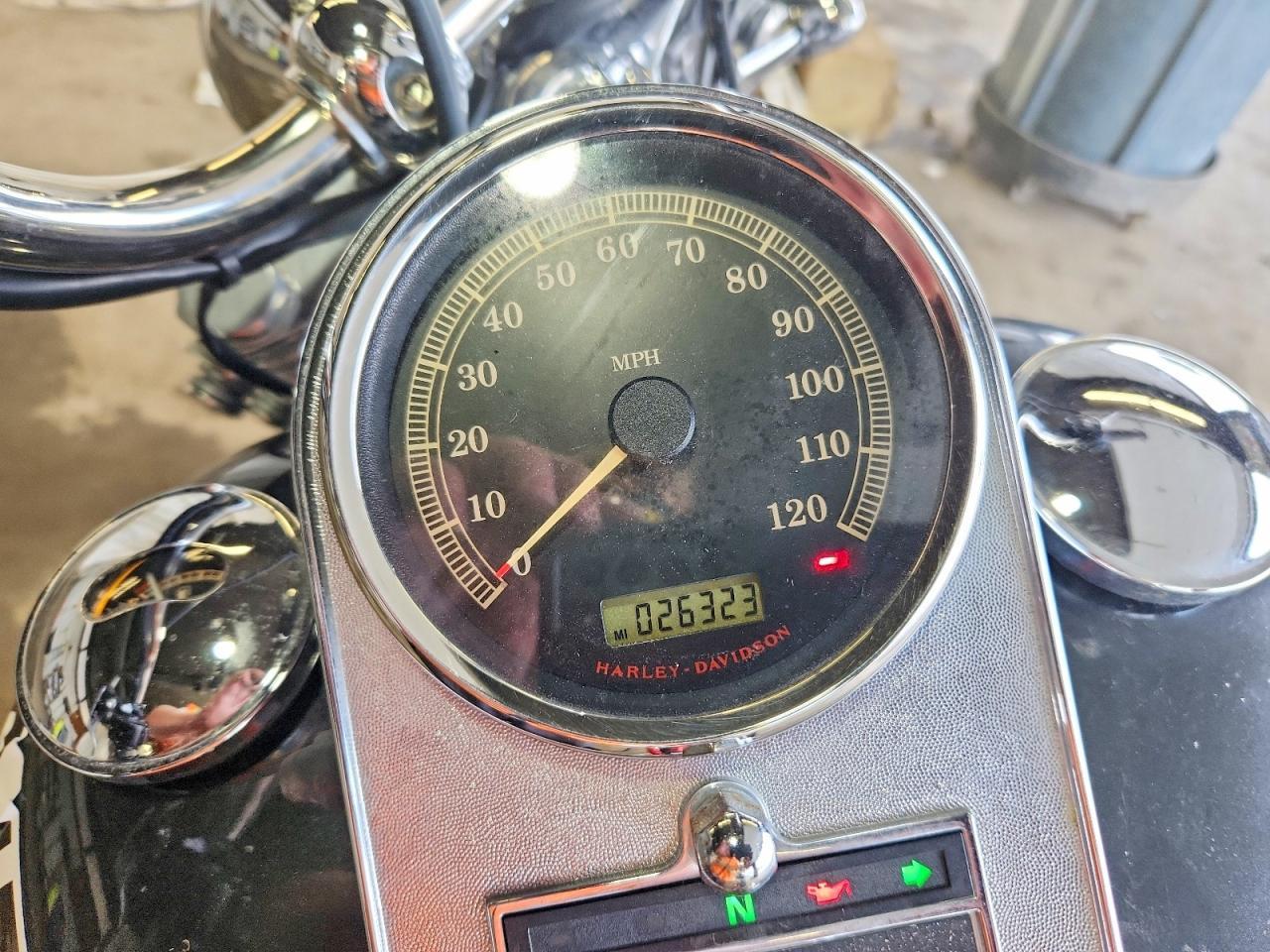 2008 Harley-Davidson Fxstc
