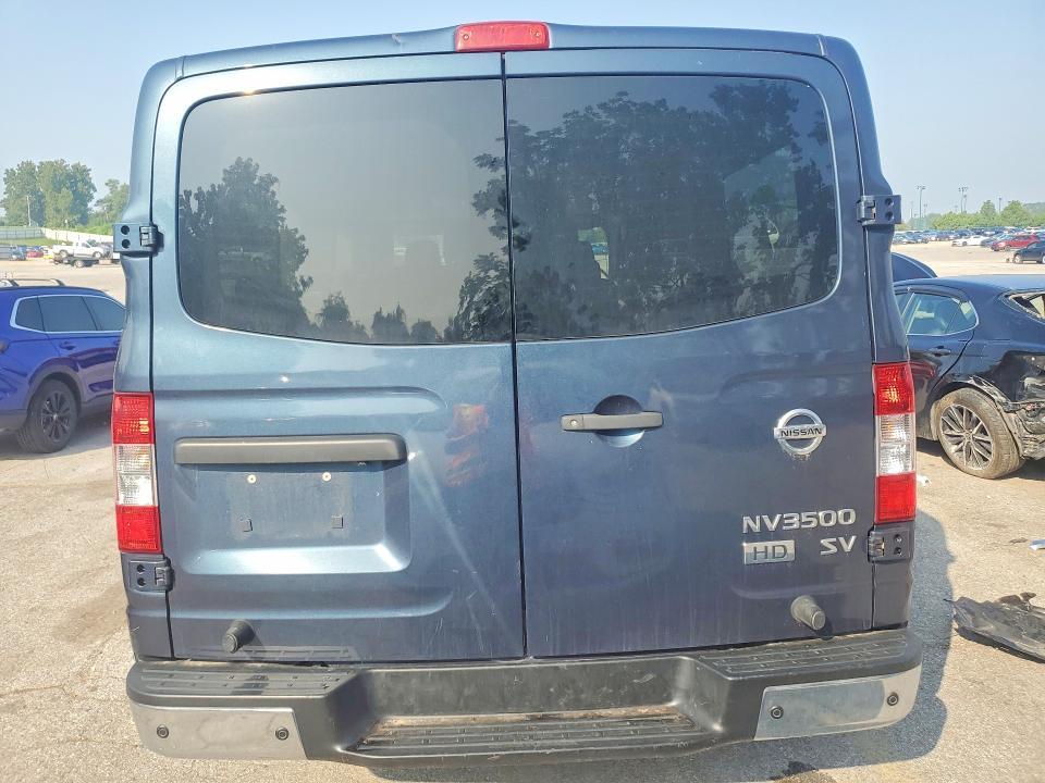 2013 Nissan NV 3500 HD S