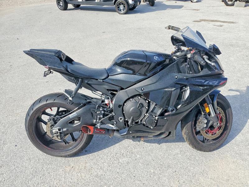 2018 Yamaha YZF890