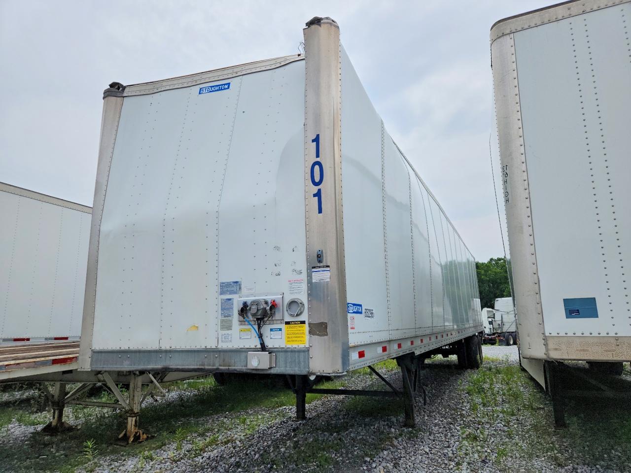 2025 Stoughton 53 2025 Starcraft RV Company Stoughton-Trailer