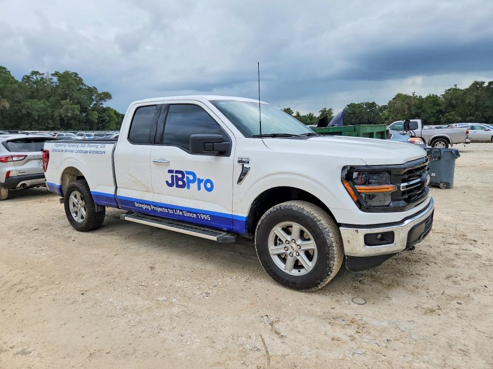 2025 Ford F150 XLT