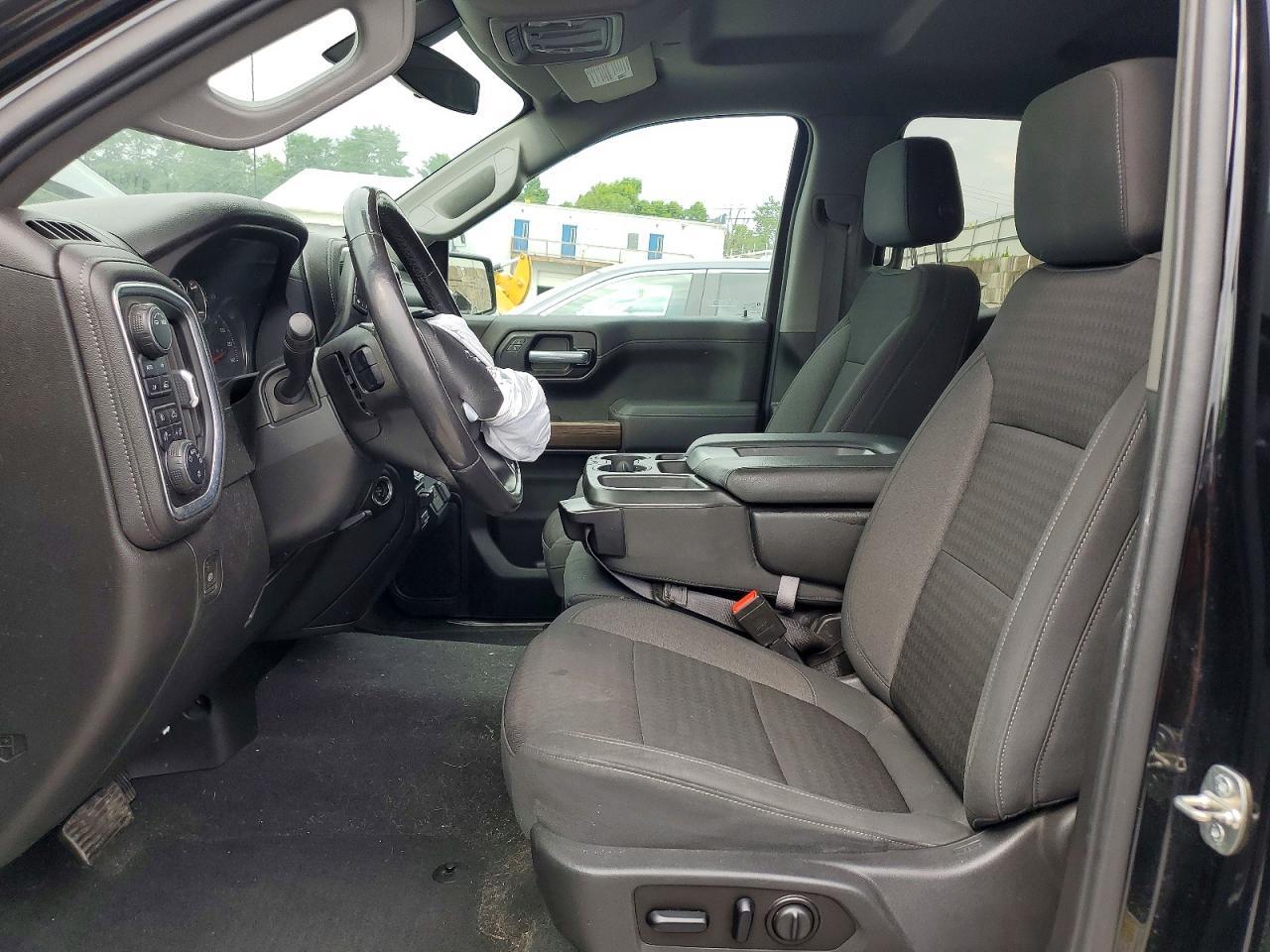 2021 Chevrolet Silverado K1500 RST