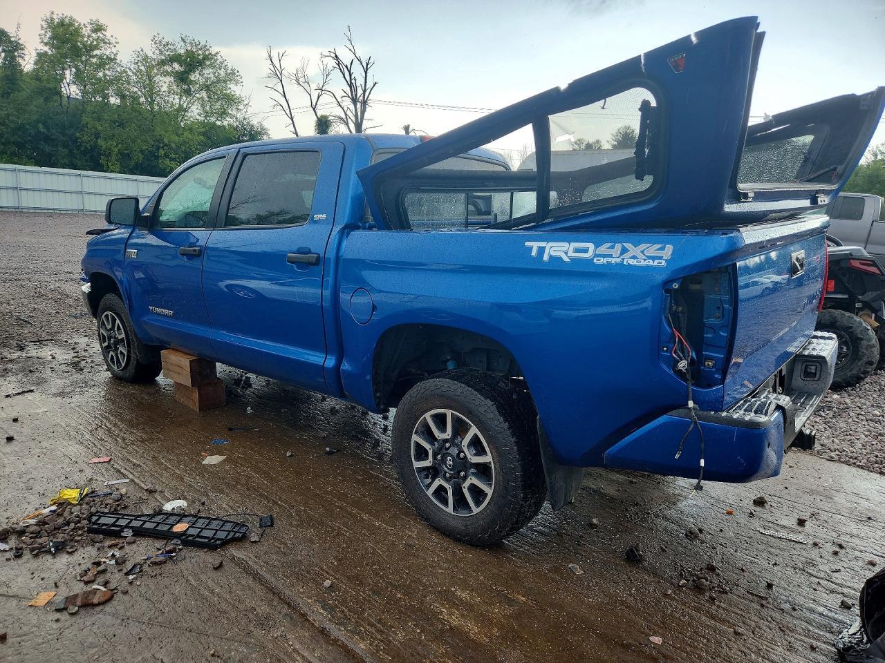 2018 Toyota Tundra Crewmax SR5