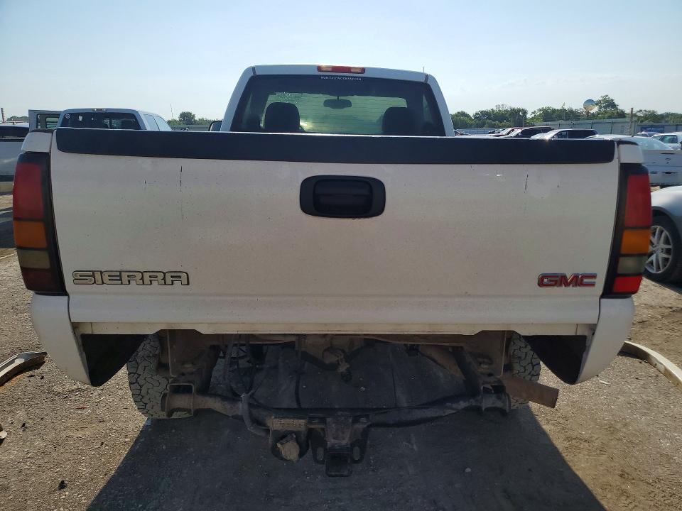 2005 GMC Sierra K2500 Heavy Duty