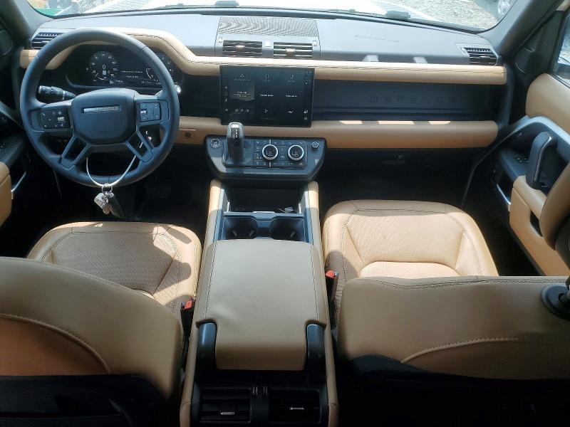 2025 Land Rover Defender 130 s