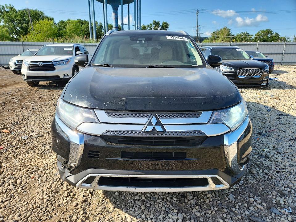 2020 Mitsubishi Outlander se
