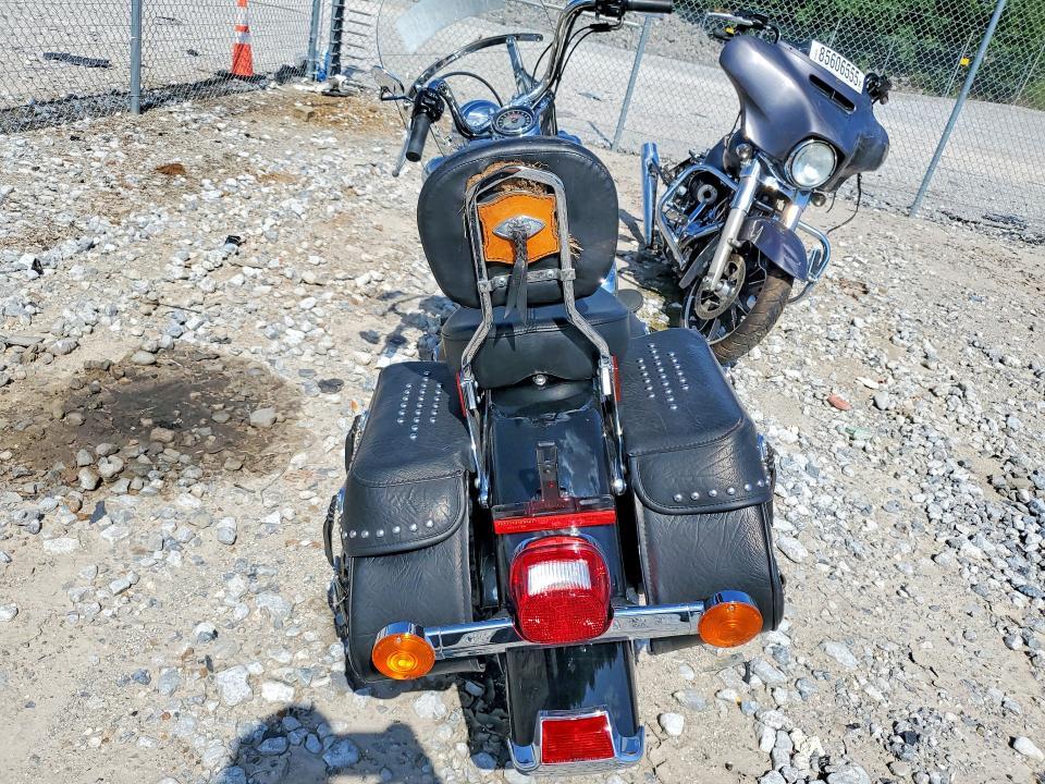 2010 Harley-Davidson Flstc