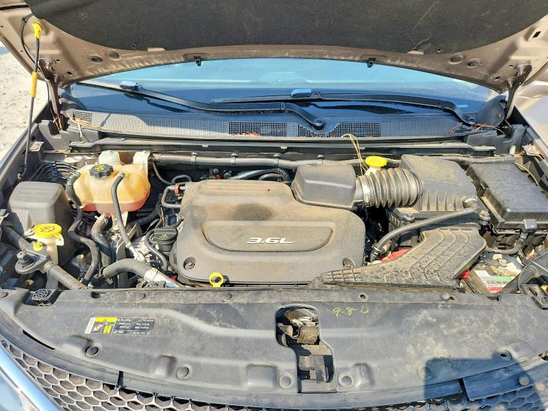 2017 Chrysler Pacifica Touring l